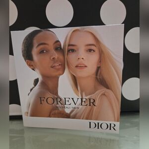 5/$25✨️Dior Forever Sampler✨️